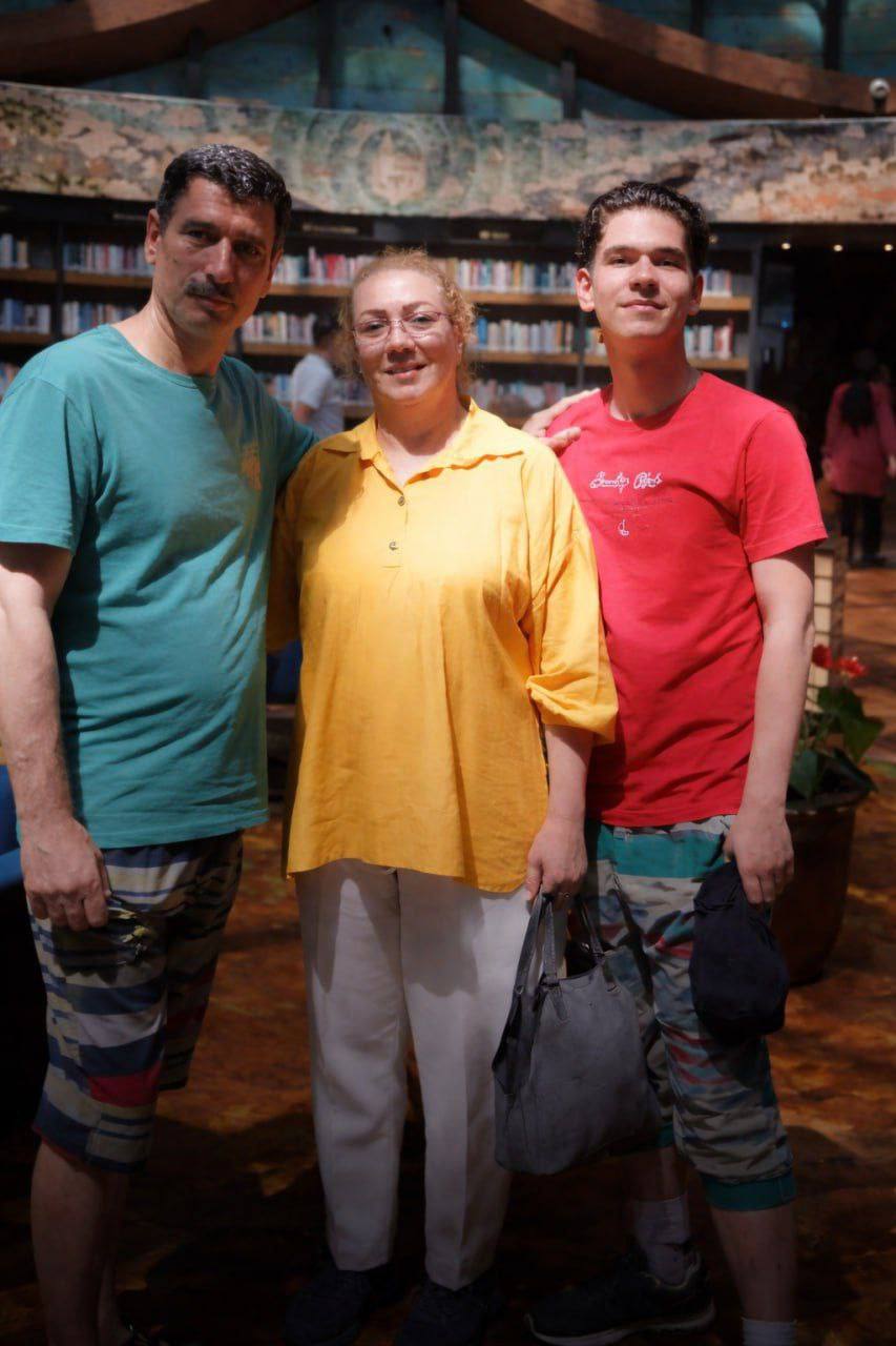 گیانبه‌ختكردنی سێ ئه‌ندامی بنه‌ماڵه‌یه‌ك له‌ ڕه‌وتی ناڕه‌زایه‌تییه‌كانی مانگی به‌فرانبار