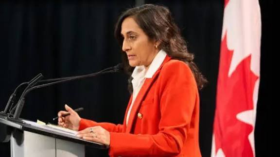 گیانله‌ده‌ستدانی شارومه‌ندێكی كانادایی له‌ خۆپێشاندانه‌كانی خه‌ڵك له‌ مانگی به‌فرانبار