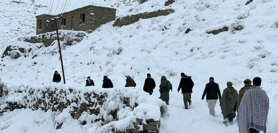 گیانله‌ده‌ستدانی لانیكه‌م ٦٠ شارومه‌ندی ئه‌فغانستانی به‌ هۆی بارینی