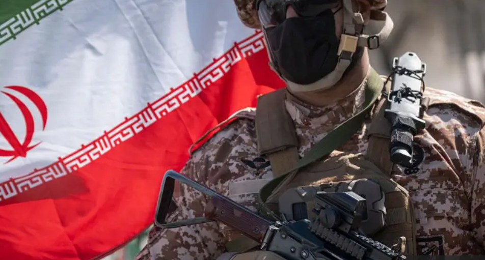 بۆچی ئەم شەڕە دەتوانێت یارمەتیی مانەوەی کۆماری ئیسلامی بدات؟