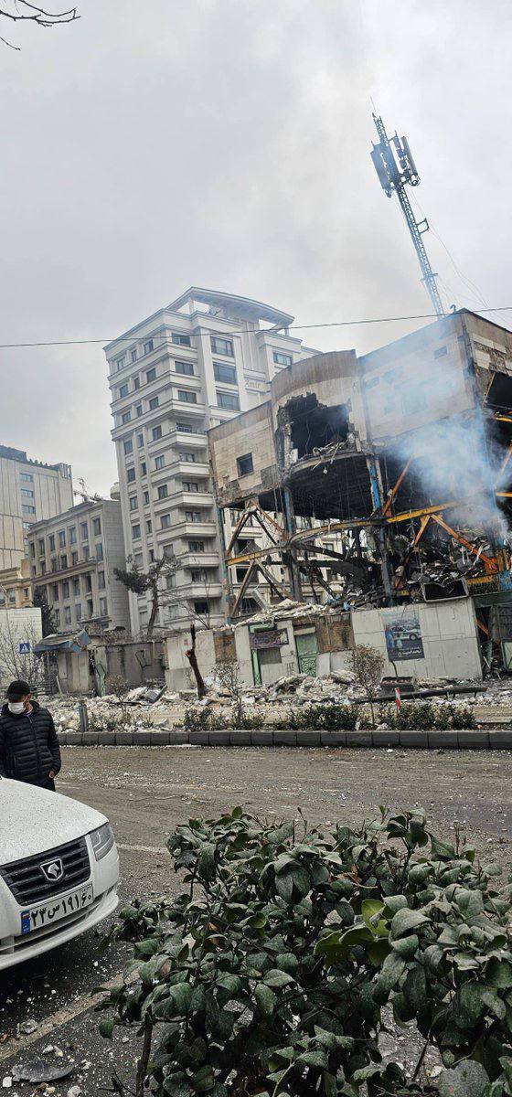 درێژەی هێرشە ئاسمانییەکان بۆ سەر چەند ئامانجێکی سەربازی لە شارە جیاوازەکانی ئێران