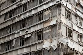 زیان گەیشتن بە لانیکەم ١٠ ناوەندی تەندروستی لە هێرشەکاندا