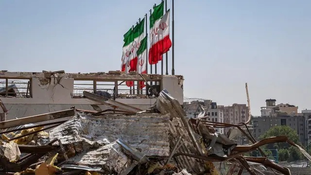 هەوڵەکان بۆ ئاگربەست و بەردەوامبوونی دانوستانەکان