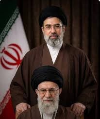 هەڕەشەی موجتەبا خامنەیی بە داخستنی تەنگەی هورمز