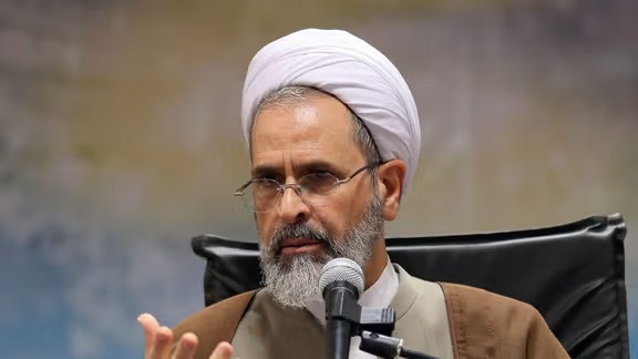 پێكهاتنی شه‌ورای كاتیی ڕێبه‌رایه‌تی كۆماری ئیسلامی