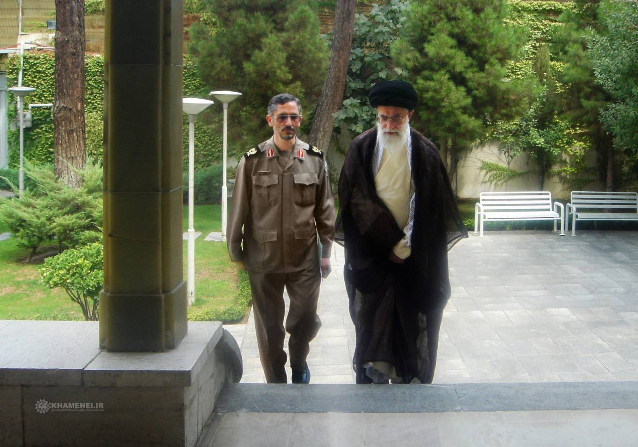 کوژرانی سەرۆکی دەفتەری سەربازیی خامنەیی