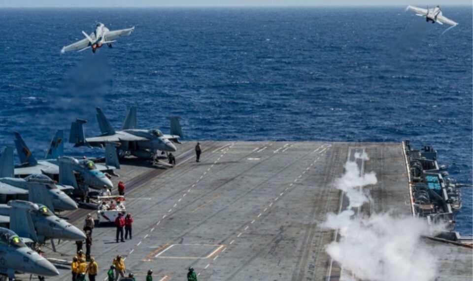 گیانلەدەستدانی سێ سەربازی ئامریکایی بە هۆی هێرشەکانی کۆماری ئیسل 1