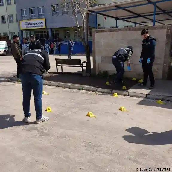 تەقەی خوێناوی لە قوتابخانەیەک لە تورکیا