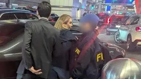 دەستبەسەرکرانی شارومەندێکی ئێرانی دانیشتووی ئەمریکا لە لایەن پۆلیسەوە