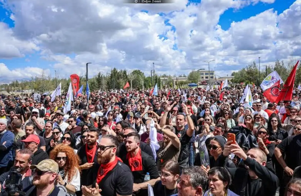 سەرکەوتنی ناڕەزایەتی کرێکارانی قیبرس