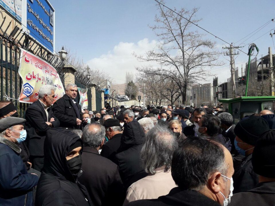 ناڕەزایەتی خانەنشینانی دابینکردنی کۆمەڵایەتی لە شوش