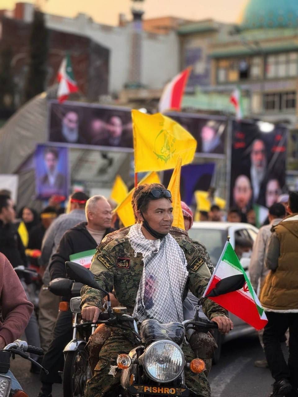 نمایشی هێزەکانی فاطمیون و گرووپە نیابەتییەکان لە تاران