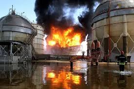 گیانبەختکردنی سێ کرێکاری پێترۆشیمی  فەجری ماهشهر