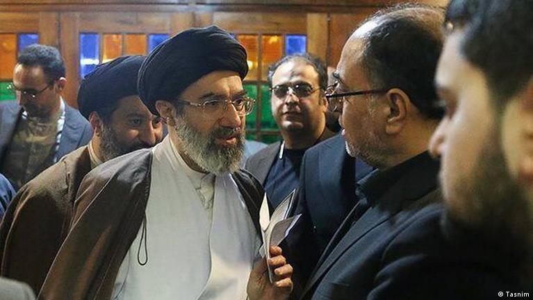 دژایەتیی موجتەبا خامنەیی لەگەڵ بردنه دەرەوەی ئۆرانیۆمی پیتێنراو لە ئێران