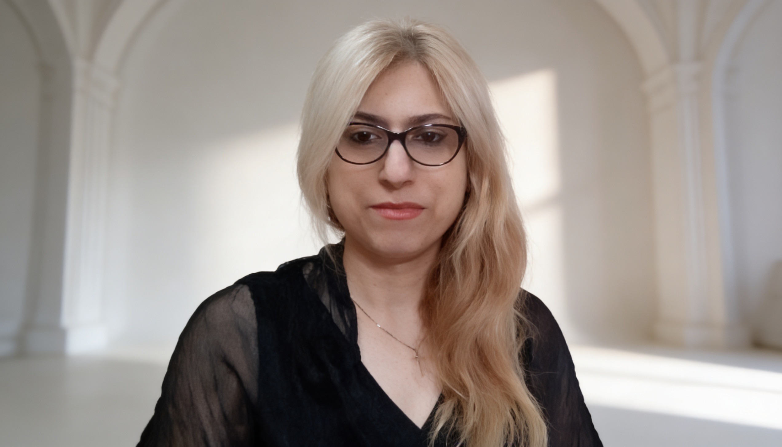 مانگرتنی غەزەڵ مەرزبان لە خواردن لە زیندانی  ئێڤین