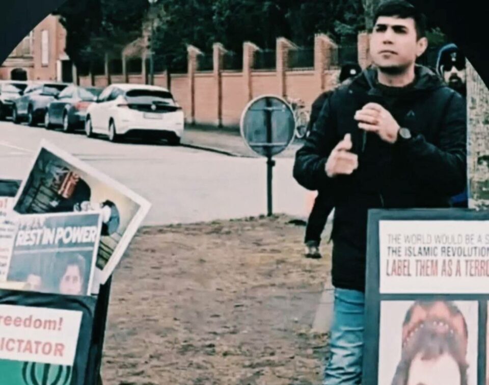 مانگرتن لە خواردنی چالاکێکی سیاسی لە دانمارک دژ بە مەترسی ڕادەستکردنەوەی