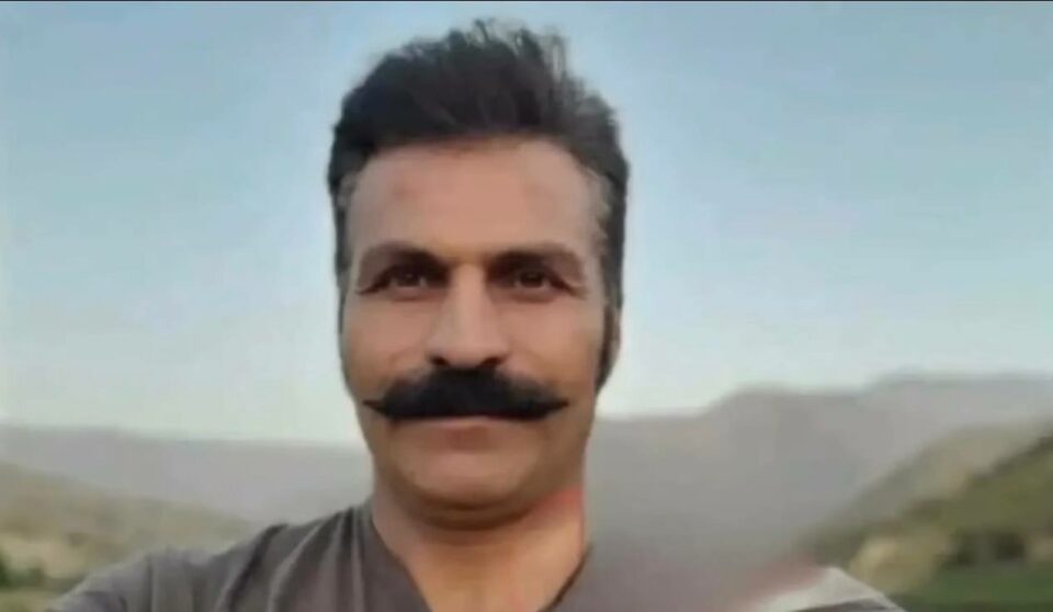 گیانلەدەستدانی کۆلبەرێک بە تەقەی راستەوخۆی هێزەکانی ڕژیم لە سنووری