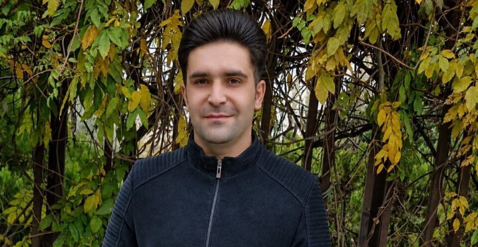 پێدانی مورەخەسی بە ئەحمەد سەیدعەبدۆڵڵاهی لە زیندانی بروجن 2