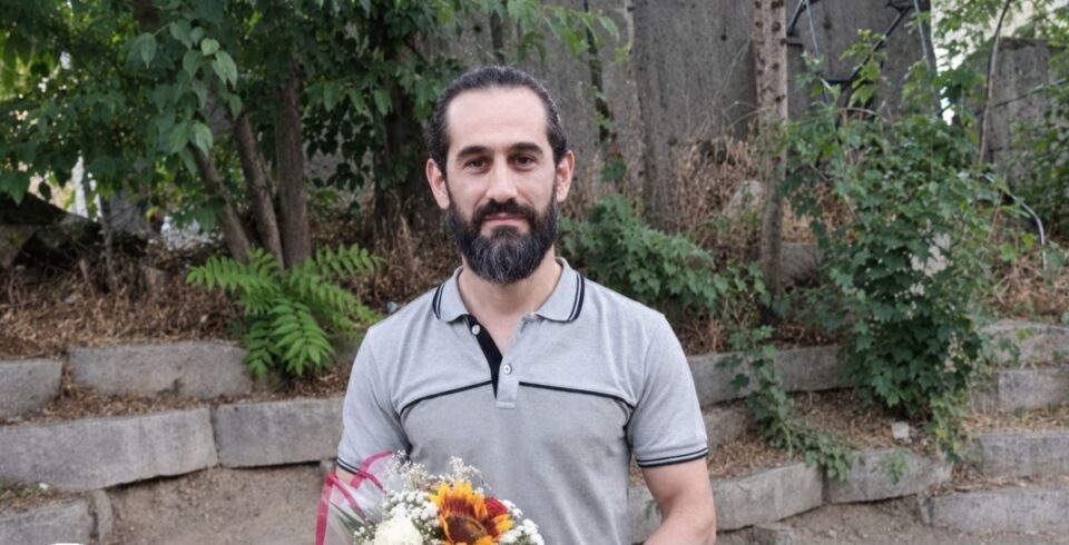 ئازادی دوو بەندکراو لە زیندانی ئێڤین 2