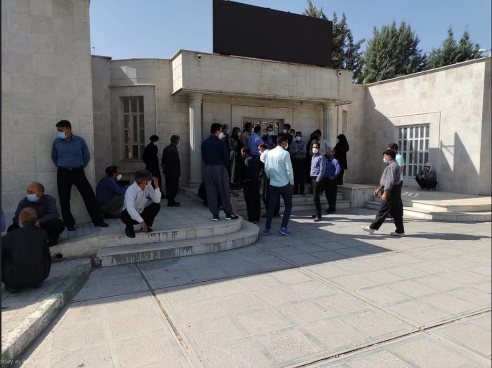 تجمع اهالی چند روستا در کرمانشاه