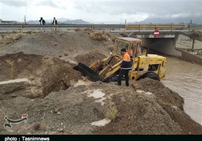 تجمع کارگران پیمانکاری اداره راهداری و حمل و نقل جاده ایی لرستان