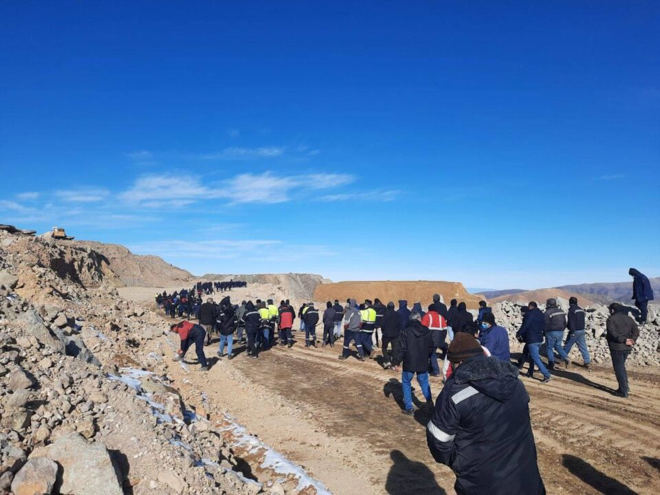 اعتصاب کارگران پتروشیمی مکران چابهار
