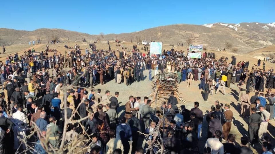 بەڕێوەچوونی ڕێوڕه‌سمی نەورۆز لە گوندی چەشمییەری مەریوان 4
