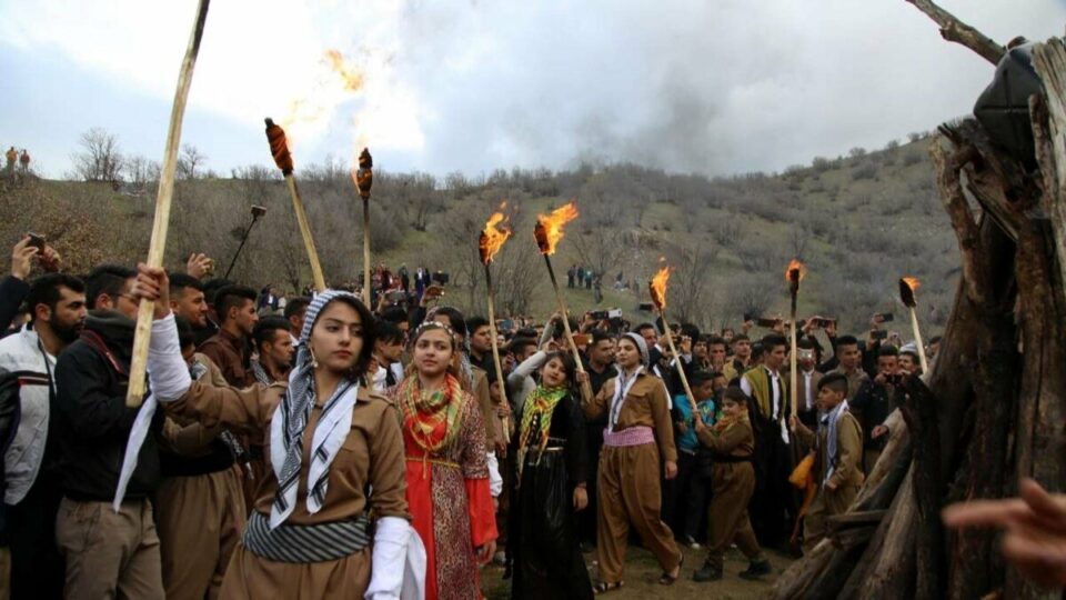 بیانیه اهالی روستایی در سرپل ذهاب به دخالت حکومت در برگزاری مراسم