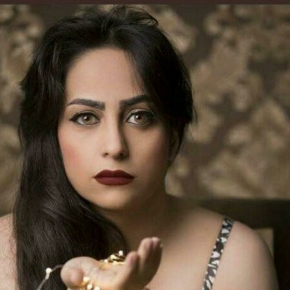 گواستنه‌وه‌ی سۆهه‌یلا حیجاب له‌زیندانی كرماشان بۆ نه‌خۆشخانه‌ 3
