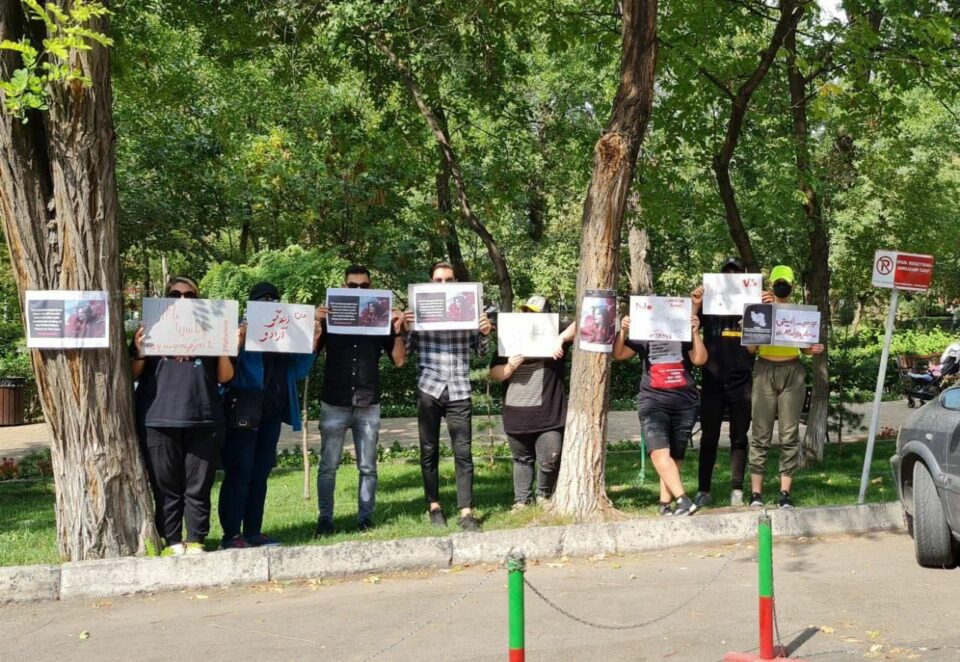 كۆبوونه‌وه‌ی ئێرانیانی كانادا و ئه‌رمه‌نستان بۆ پشتیوانی له‌ خه‌ڵكی