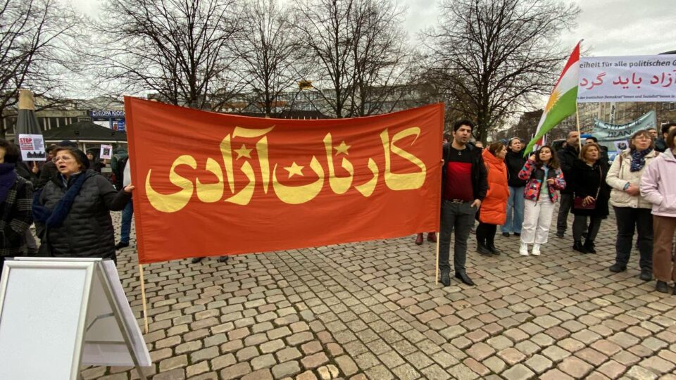 خۆپێشاندانی ئێرانیان له‌ ئۆستڕاڵیا، نیوزله‌ند و ئاڵمان دژبه‌ كۆماری