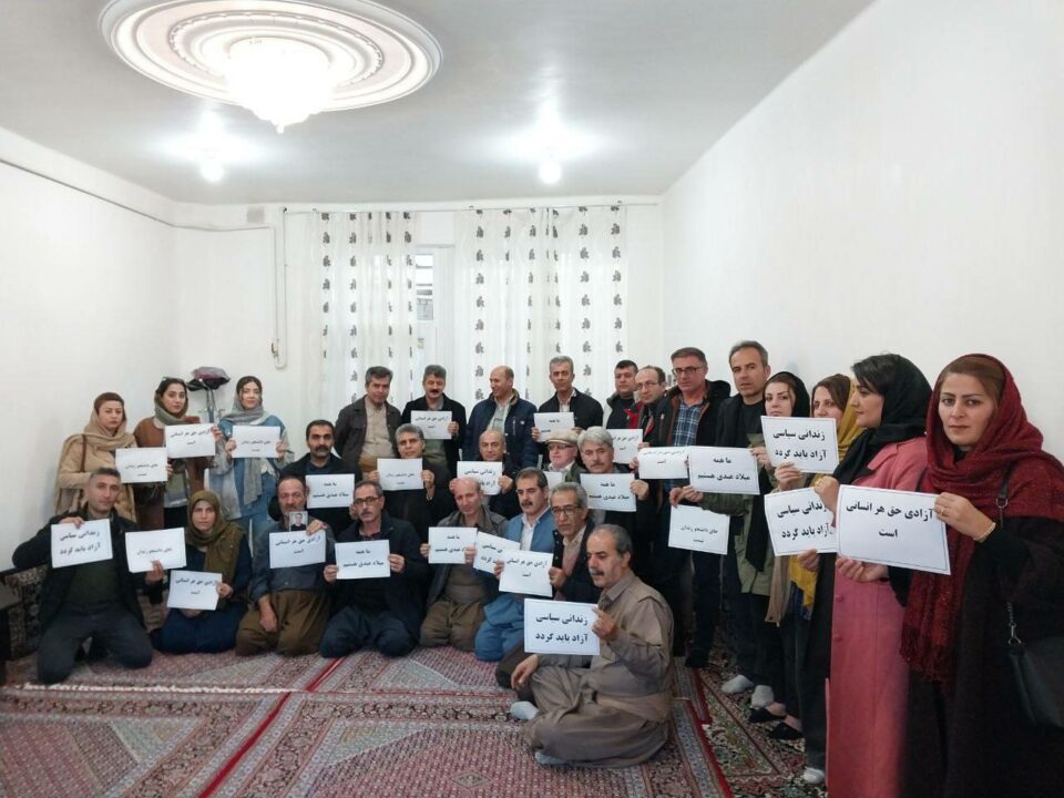 دیداری چالاكانی سنفی و مه‌ده‌نی سه‌قز له‌گه‌ڵ بنه‌ماڵه‌ی میلاد