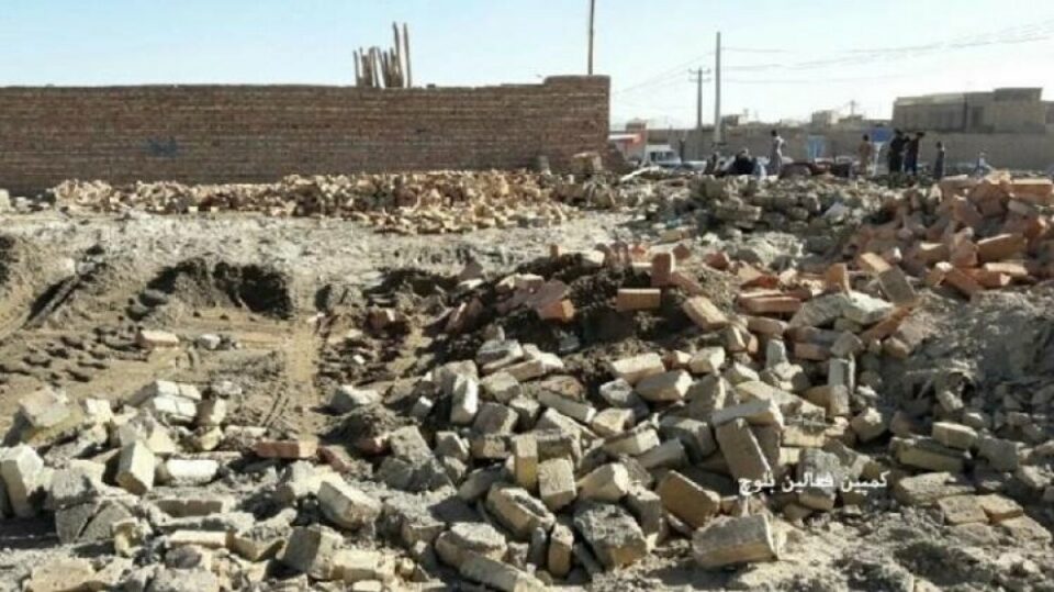 ڕووخانی ماڵی هاووڵاتیانی هه‌ژار له‌لایه‌ن ڕژیمه‌وه‌ له‌ زاهیدان