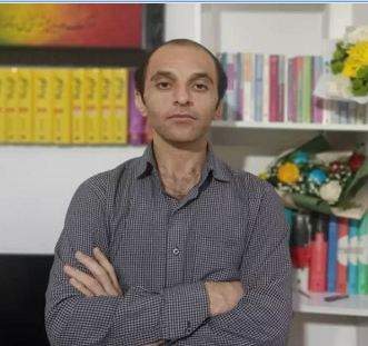 سه‌پاندنی سزای زیندان و شه‌لاق به‌سه‌ر ئیدریس منبه‌ری له‌ شاری سنه‌