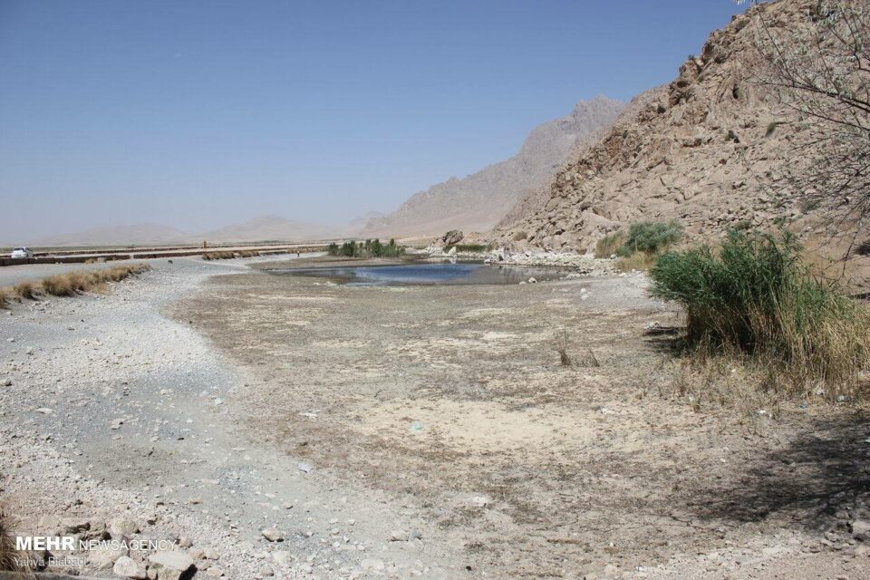 كاولكردنی ژینگه‌ی مهاباد و كرماشان له‌لایه‌ن كۆمای ئیسلامی 4