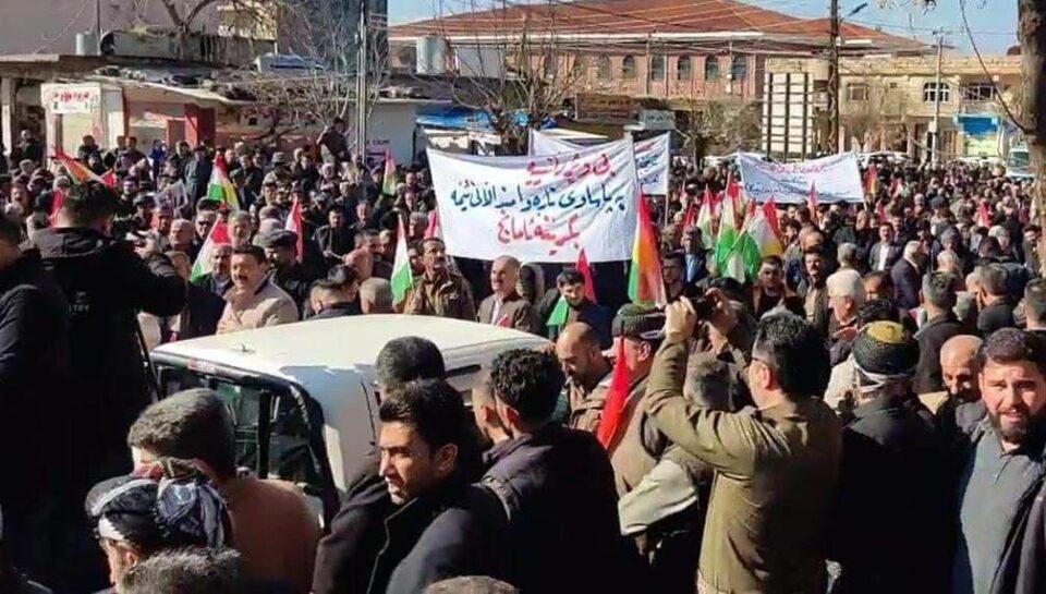 خۆپێشاندانی خه‌ڵكی باشووری كوردستان دژبه‌ هێرشه‌كانی ئێران بۆ سه‌ر