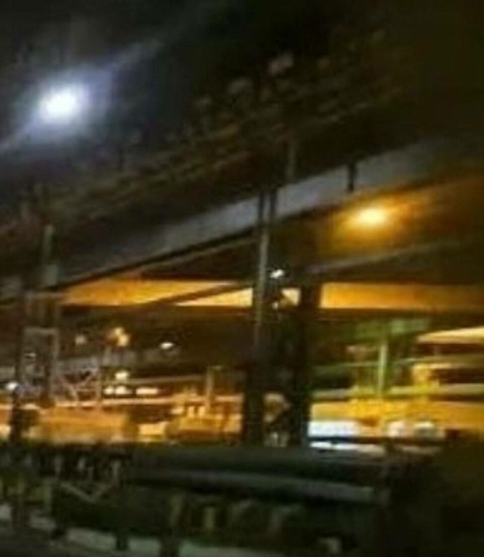 درێژه‌ی مانگرتنی كرێكارانی شیركه‌تی میللی فولادی ئه‌هواز 1