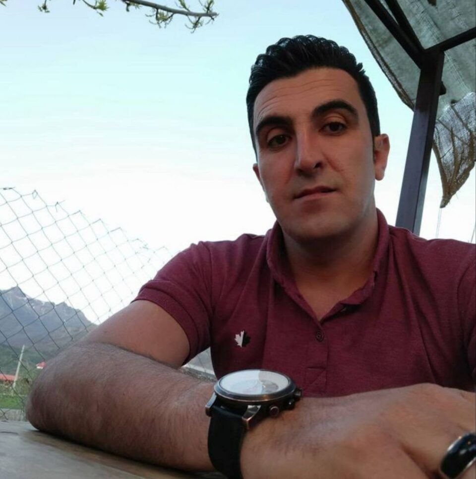 دوزینه‌وه‌ی ته‌رمی كرێكارێكی شاره‌داری له‌ گۆڕستانی ته‌رخان ئاوای
