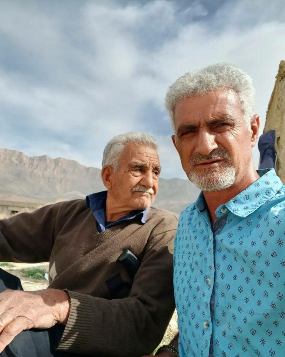 ڕۆژی سێشه‌ممه‌ ٢٩ی ڕه‌شه‌مه‌، چالاكانی سنفی فه‌رهه‌نگیانی ئێران به‌ چاندنی نه‌مام وێڕای پیرۆزبایی كردنی نه‌ورۆز، ڕیزیان له‌ یادی گیانبه‌ختكردووانی شۆڕشی ژینا گرت.