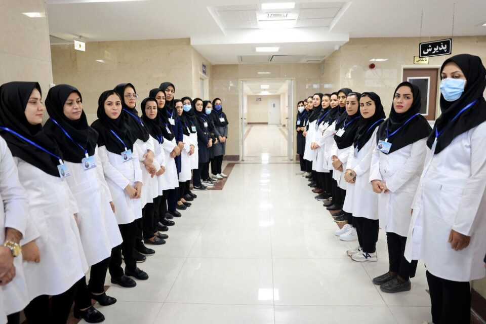 بایكۆتی مه‌راسمی حكوومه‌تی ڕۆژی په‌ره‌ستار له‌لایه‌ن كادری ده‌رمانی
