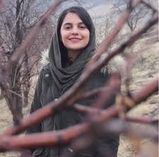 سه‌پاندنی سزای ٣٠ ساڵ زیندان به‌ سه‌ر دوو به‌ندكراوی سیاسی ژن له‌