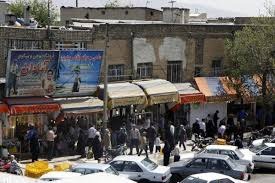 پێكدادانی نێوان كاسبكارانی ده‌روازه‌ كازروونی شیراز له‌گه‌ڵ مه‌ئموورانی شاره‌داری