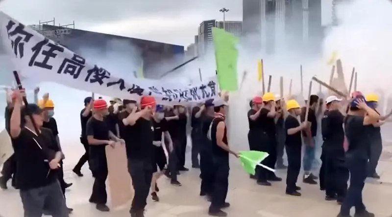 خۆپێشاندانی گه‌وره‌ی كرێكاران له‌ چین