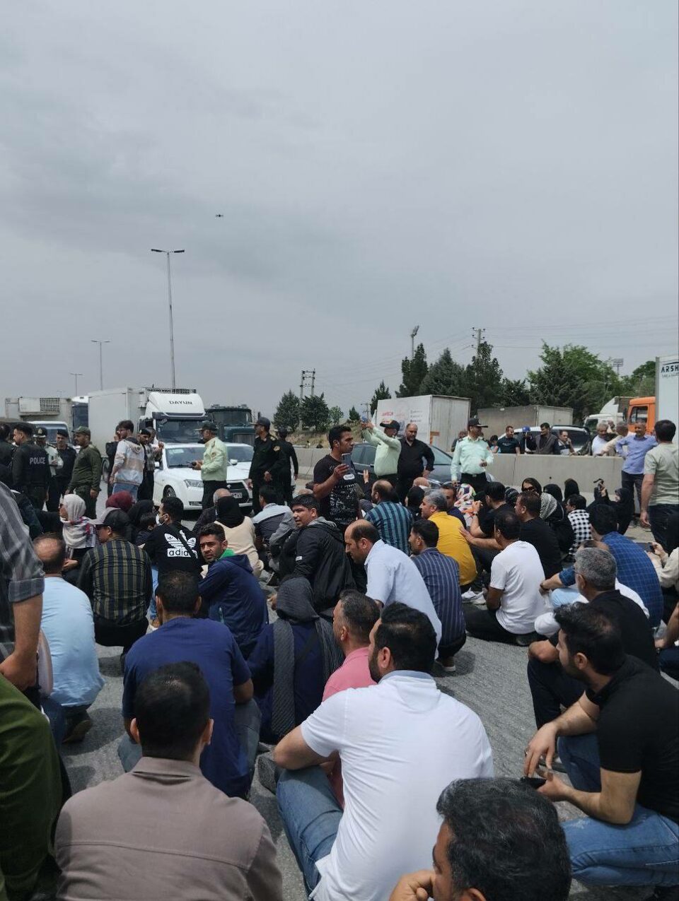داخستنی ئۆتووبانی قه‌زێن كه‌ره‌ج له‌لایه‌ن ماڵدزراوانی شیركه‌تی
