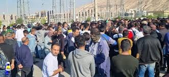 كۆبوونه‌وه‌ی شارومه‌ندانی بێكار له‌ به‌رده‌م پترۆشیمی گه‌چساران