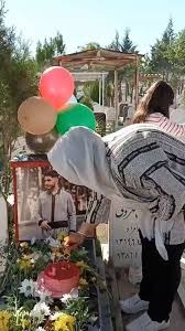 ڕێزلێنان له‌ یادی ئاریان خۆشگه‌وار له‌ شاری سنه‌
