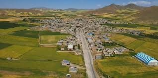 ڕێز لێنان لە مامۆستایان لە ئاوایی په‌سوێی پیرانشار