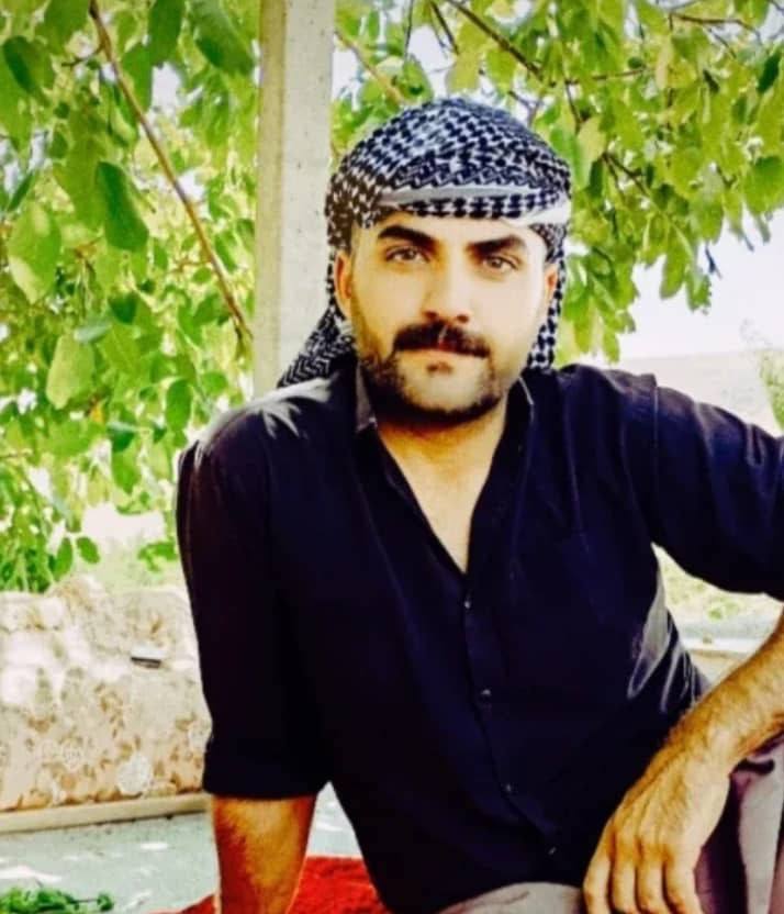 ده‌ستبه‌سه‌ركردنی ڕه‌زا عێزه‌ت تاج له‌ شنۆ