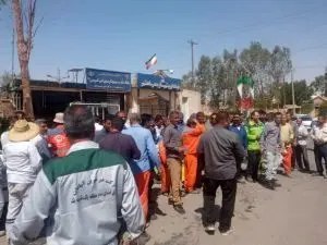 كۆبوونه‌وه‌ی به‌رده‌وامی كرێكارانی شاره‌داری له‌ به‌نده‌ر ماهشه‌هر