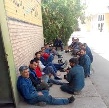 ناڕه‌زایه‌تی كرێكارانی كارخانه‌ی سیسته‌مه‌ سه‌نعه‌تییه‌كان له‌ تاكستان